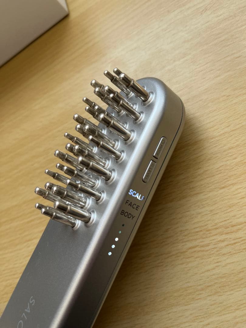 [美品]SALONIA サロニア EMS リフトブラシ　SAL222065L