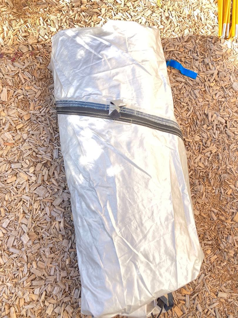 【美品】ホールアース アースドーム　270キャンプ　テント　4名まで可能