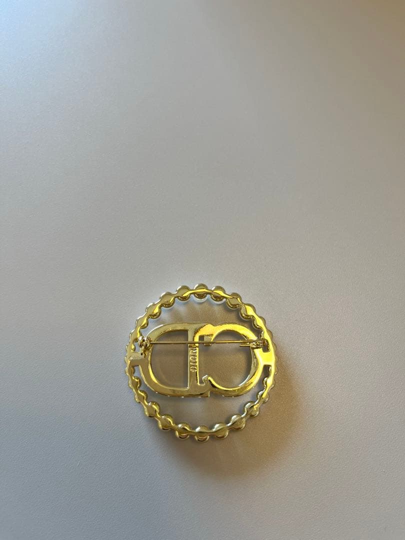 クリスチャンディオール パールブローチ 美品