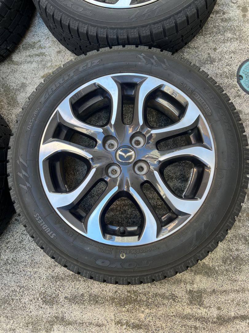 ☆送料込み１６インチホイール付きスタッドレスタイヤ4本セット