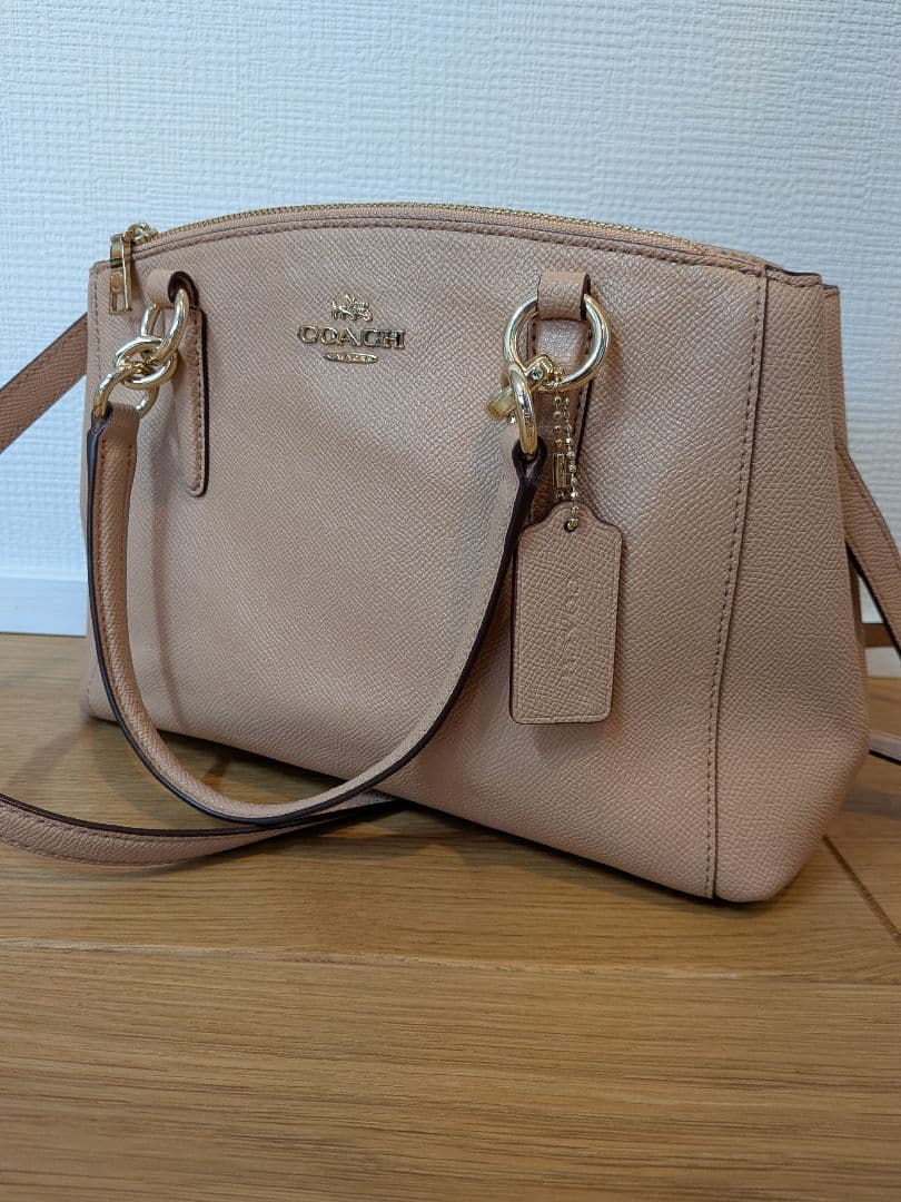 COACH ベージュショルダーバッグ2way　レザー