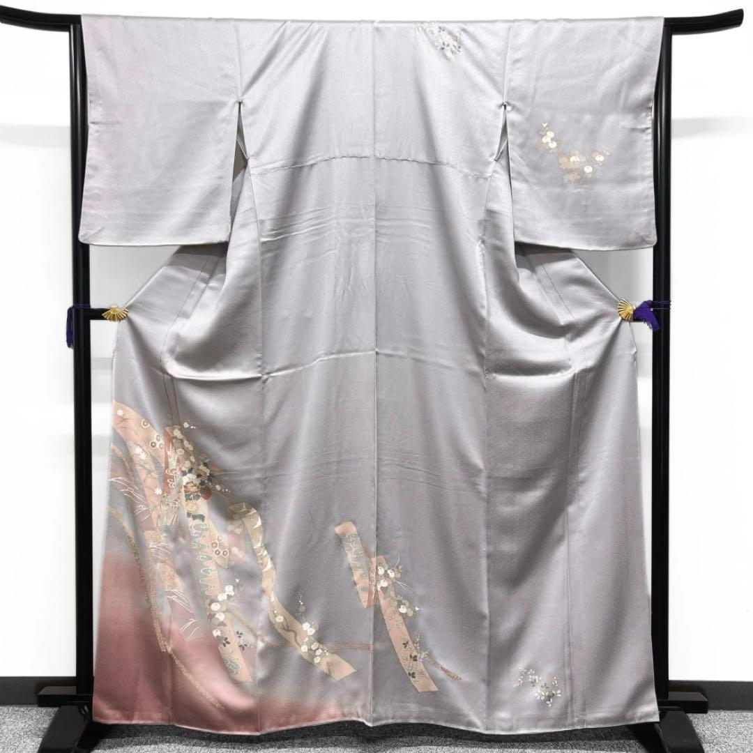 付け下げ　金通し　金駒刺繍　熨斗　牡丹　菖蒲　菊　グレー系　着物　062w d