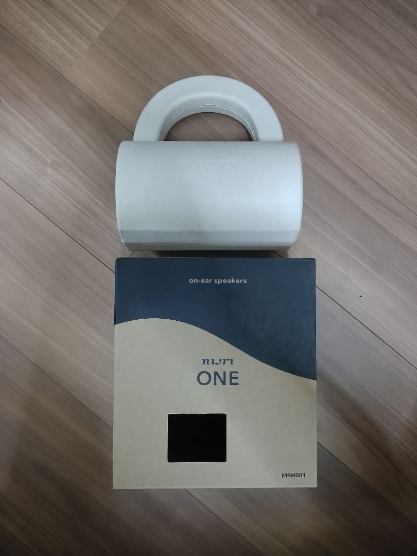 NWM ONE ワイヤレスヘッドホン MBH001