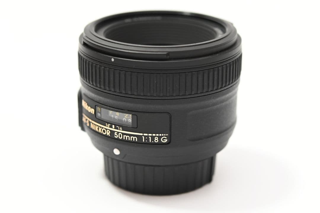 S級美品 新品級 レンズ AF-S NIKKOR 50mm f/1.8G ①