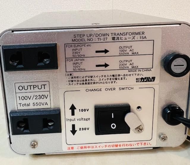 カシムラ T1-27 海外国内用 大型変圧器 200-240V 550VA