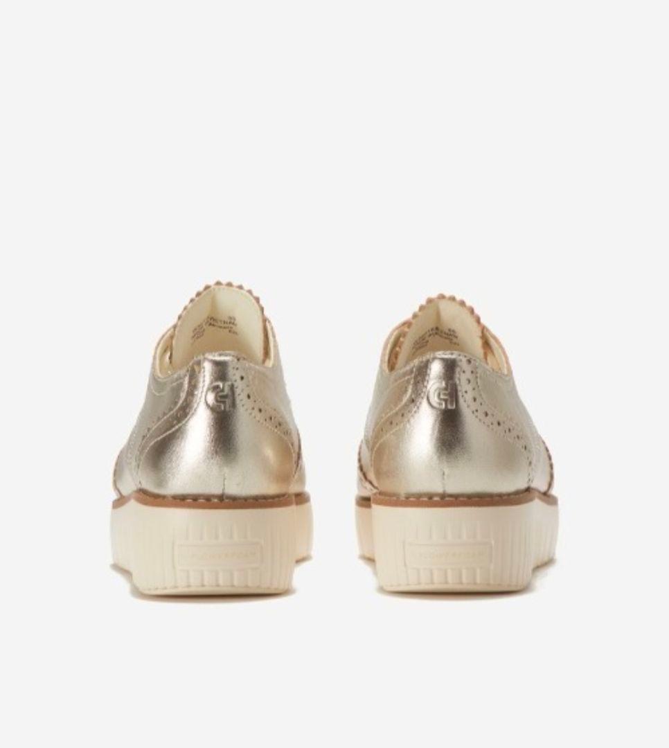 定価41580円　美品☆　コールハーン　メタリックシルバー レースアップシューズ