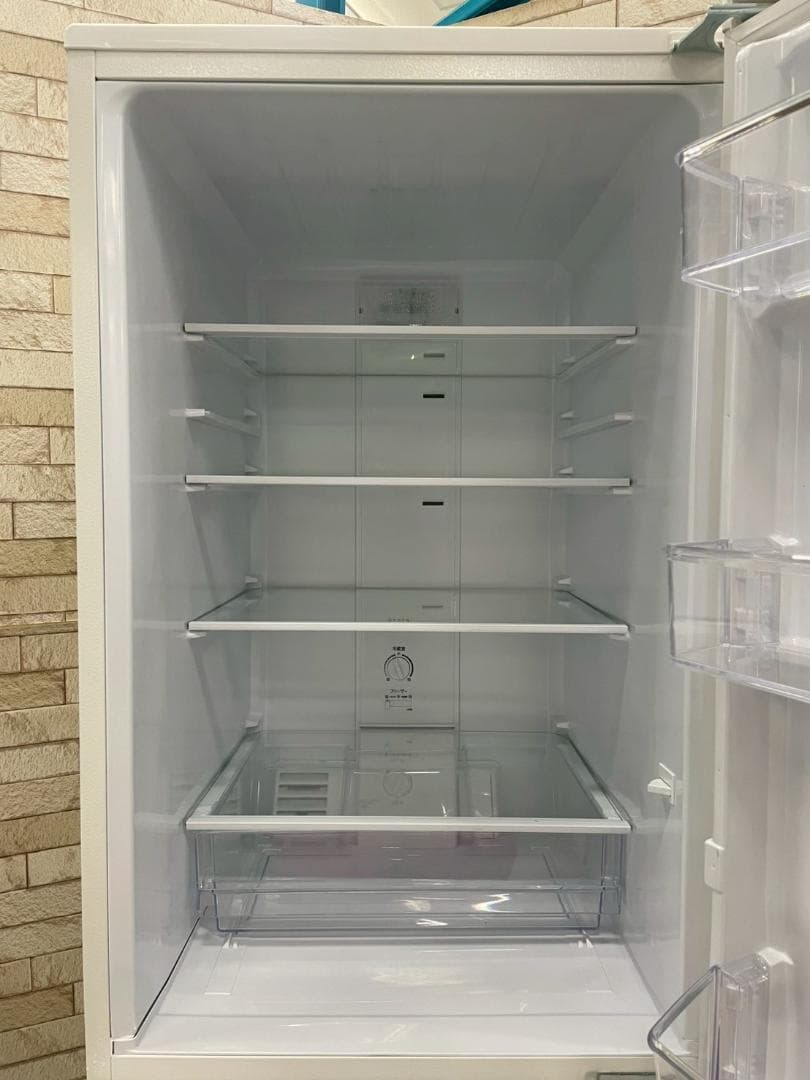 大阪送料無料★3か月保障付★冷蔵庫★2022年★AQR-20N(W)★R-204