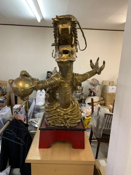 金龍オブジェ　引き取り対応のみ