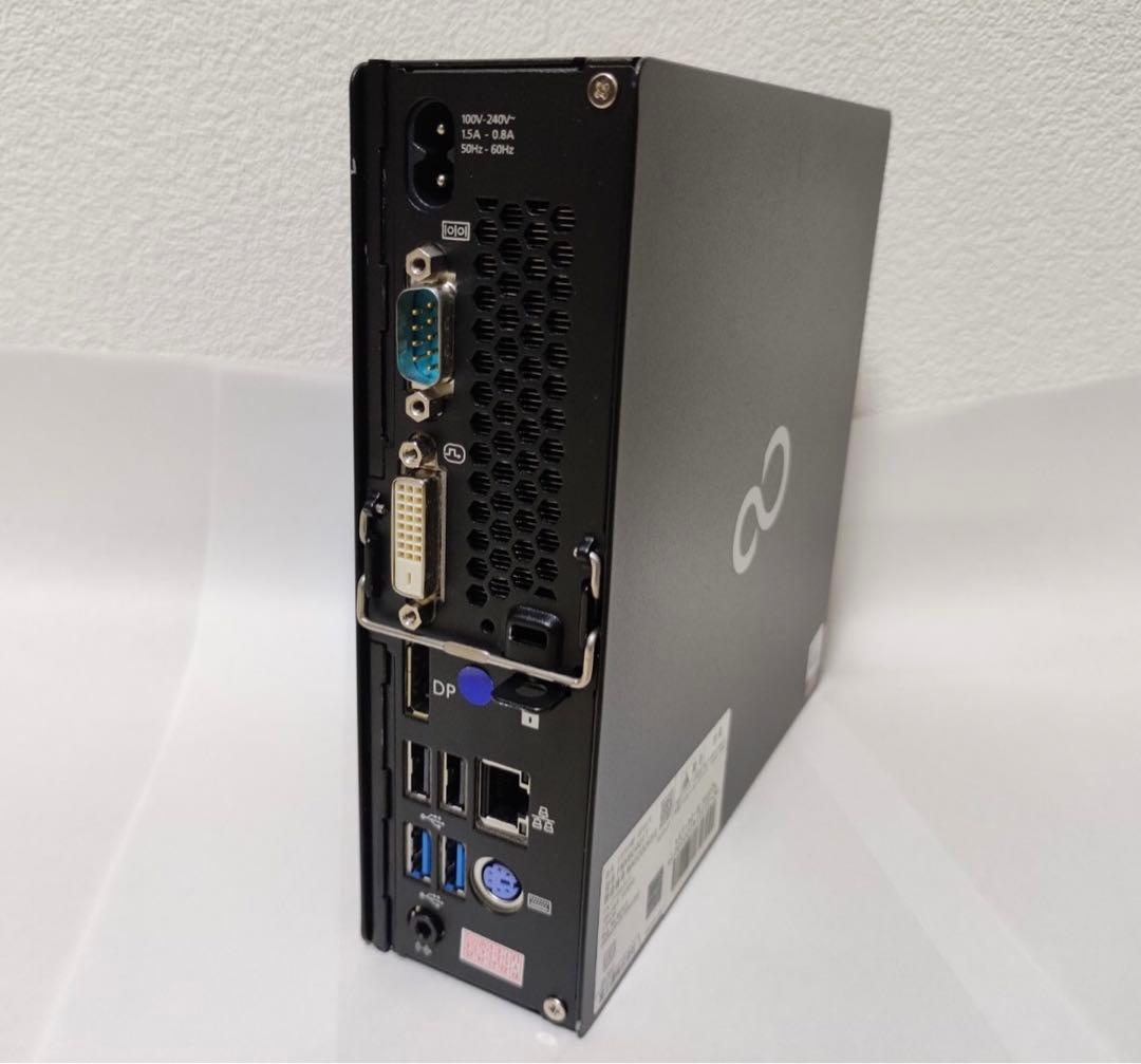 富士通 Q556 SSD:256GB 大容量メモリー:8GB ミニPC