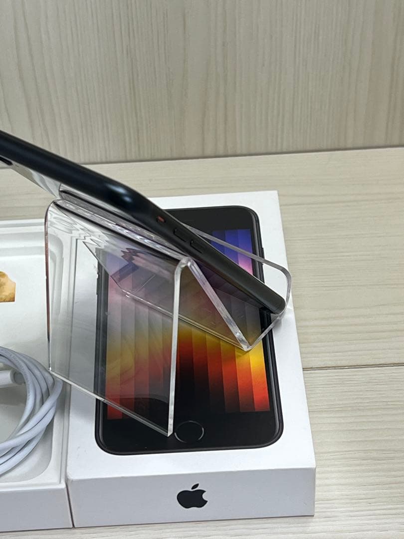 ✨iPhone SE 第3世代 128GB❣️SIMフリー✨86%