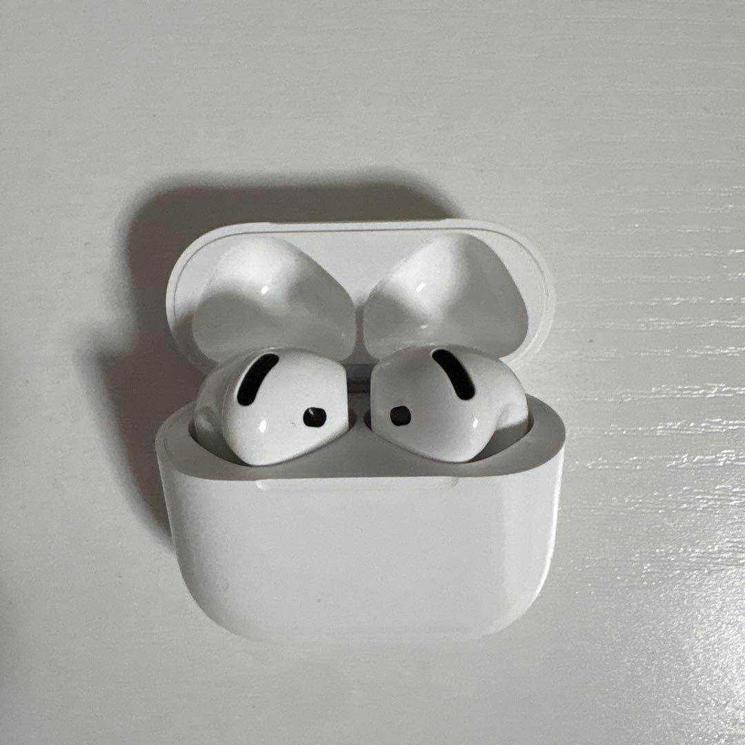 Apple AirPods 4 エアポッツ4 アクティブノイズキャンセリング