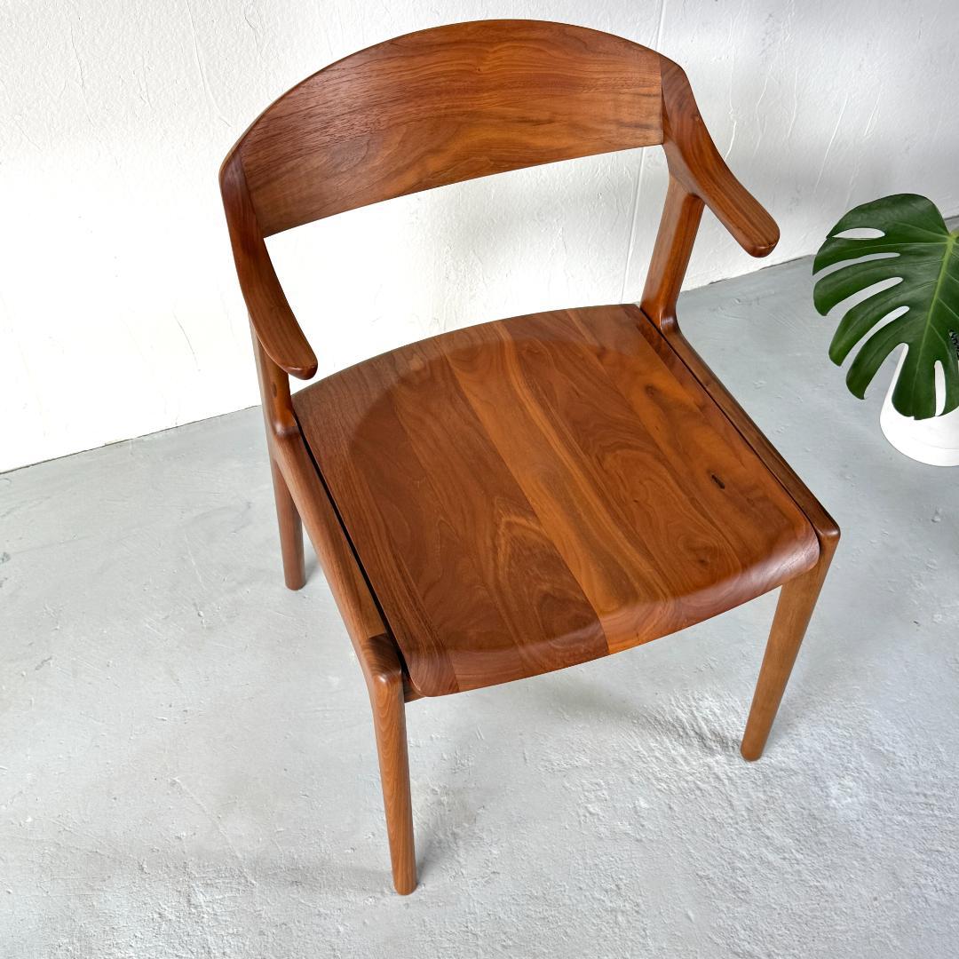 美品 ナガノインテリア DC354-1WU ウォールナット アームチェア 板座