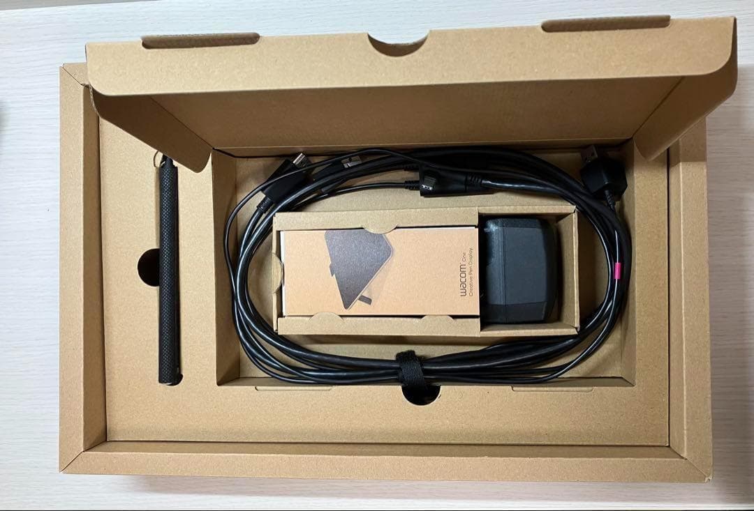 Wacom One DTC133W1D 液晶ペンタブレット［13.3型］