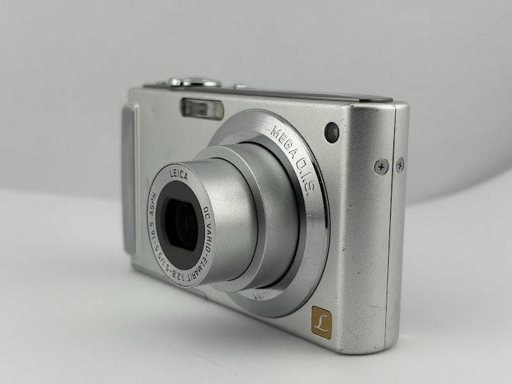★美品★ パナソニック Panasonic LUMIX DMC-FS3