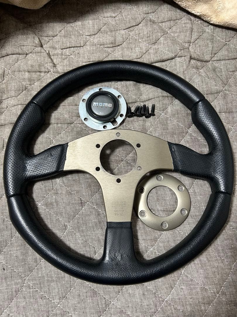 MOMO RACE ステアリングホイール 本体 美品