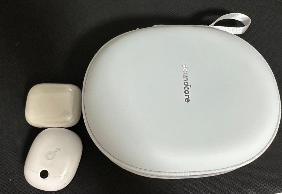 soundcore ANKERワイヤレスヘッドホン イヤホンセット（ホワイト）