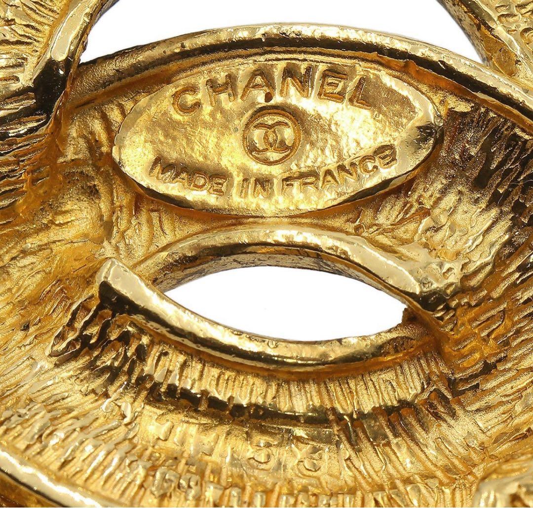 K2212 美品 シャネル ココマーク マトラッセ柄 ブローチ