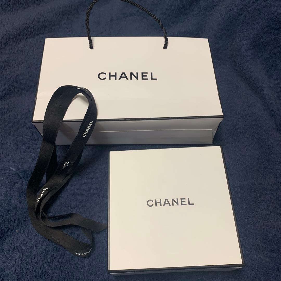 新品未使用　シャネル　ハンドクリーム&リップクリーム　ギフトセット