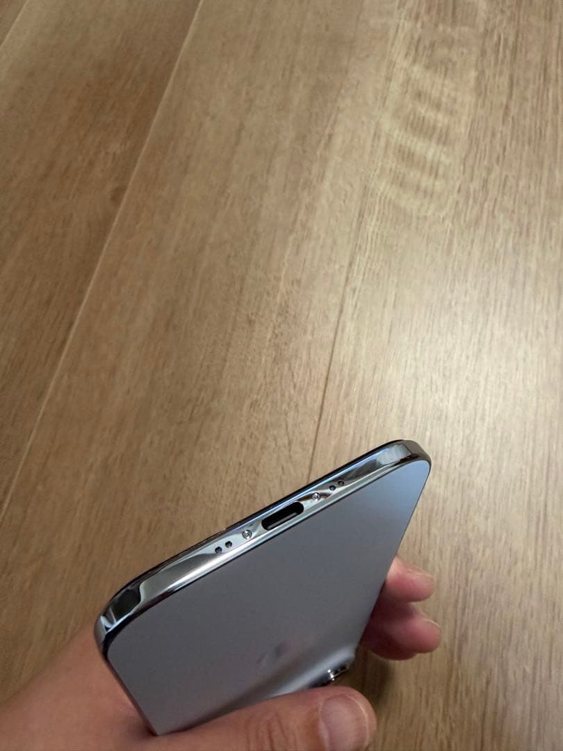 【美品】100% 512GB SIMフリー iPhone Air スカイブルー