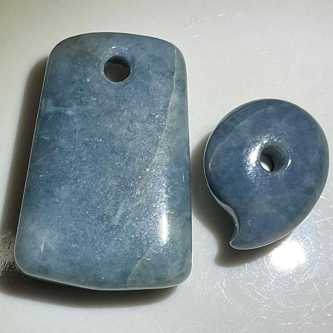 コン沢翡翠　銅鐸型ネックレストップ