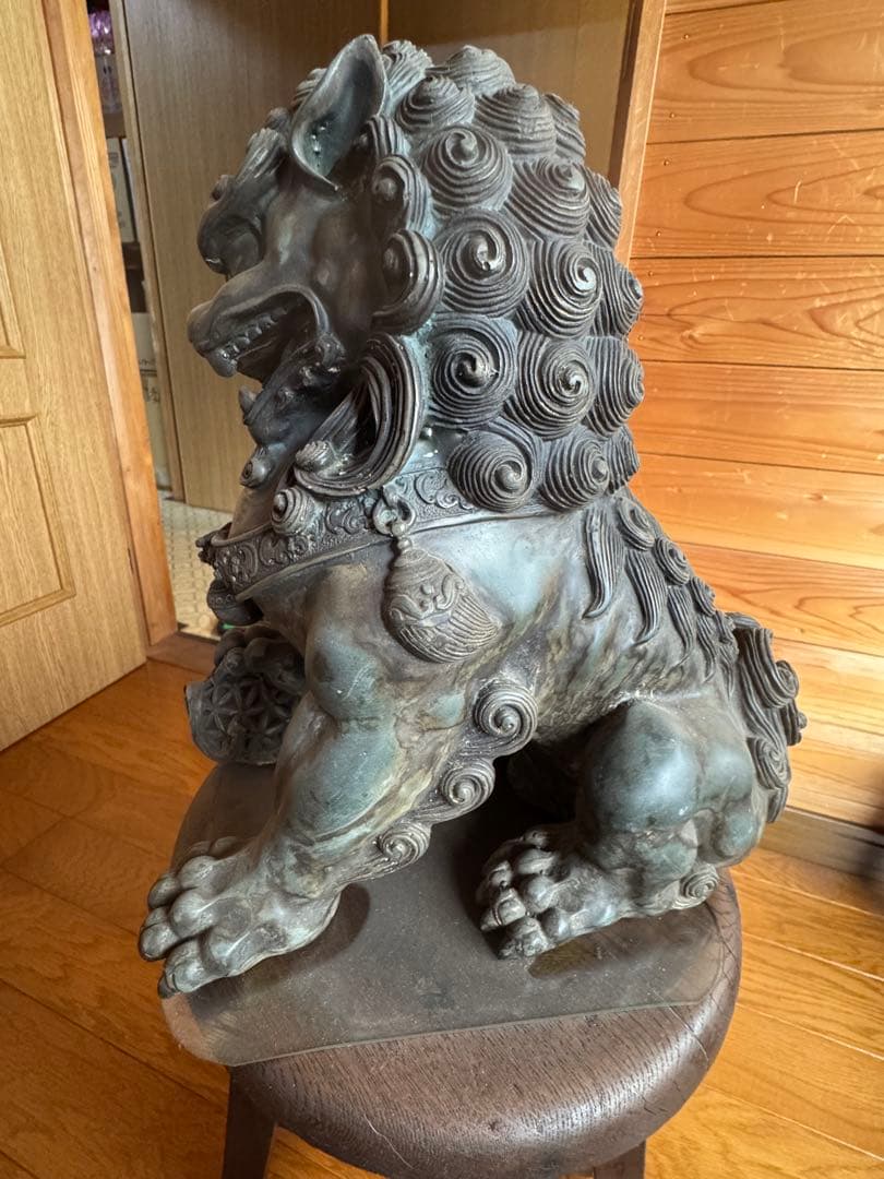 彫刻　獅子　シーサー　石　唐獅子牡丹