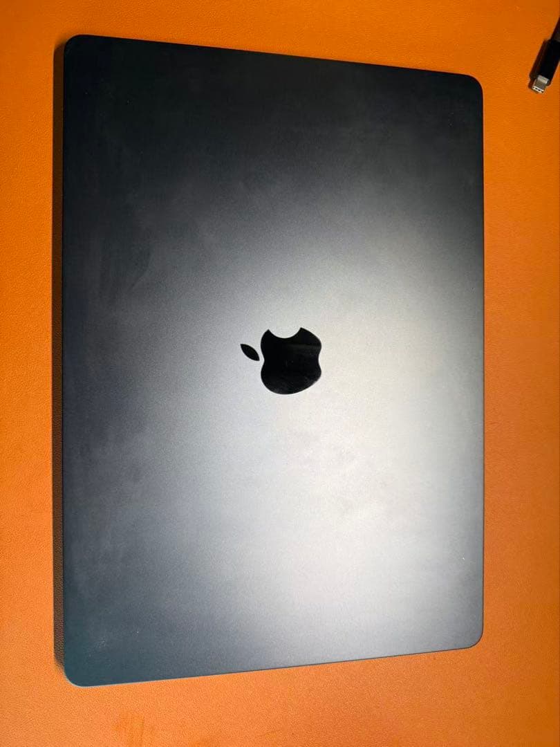 macbook air 15インチ　M2 メモリ8GB SSD 256GB