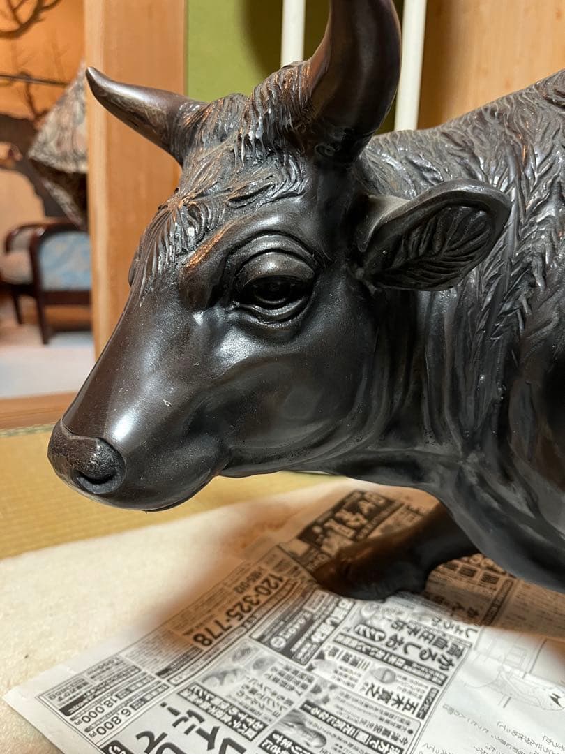 【希少大型】ブロンズ製 牛 置物 青銅 彫刻 美術品 インテリア オブジェ