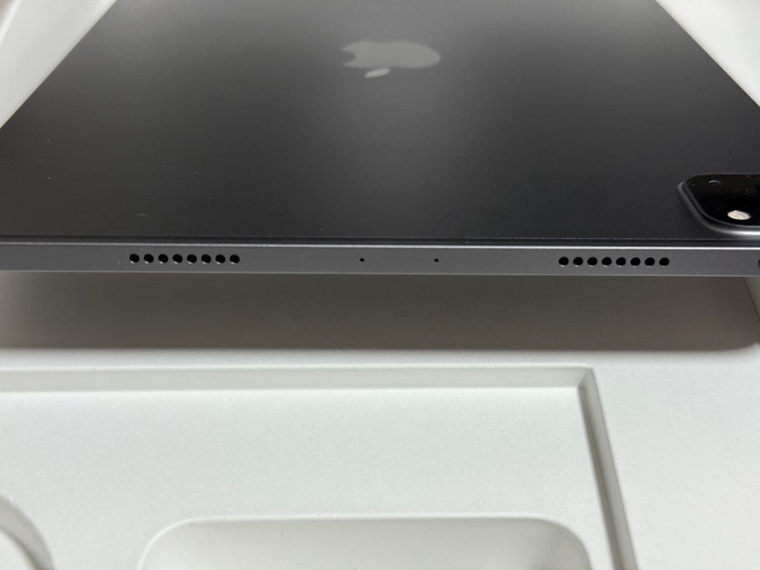 [美品]iPad Pro 11インチ 第三世代 wifiモデル