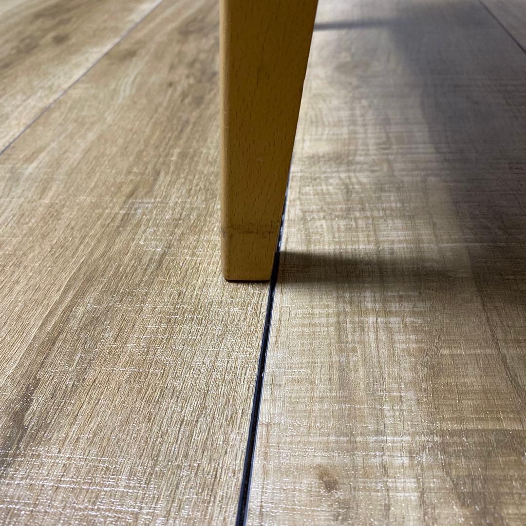 美品！カリモク60 木製テーブル　リビングテーブル小