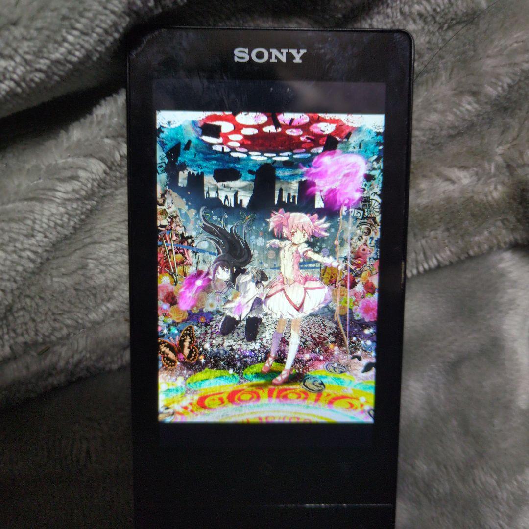 ウォークマン　魔法少女まどか☆マギカ[新編]叛逆の物語　映画公開記念モデル