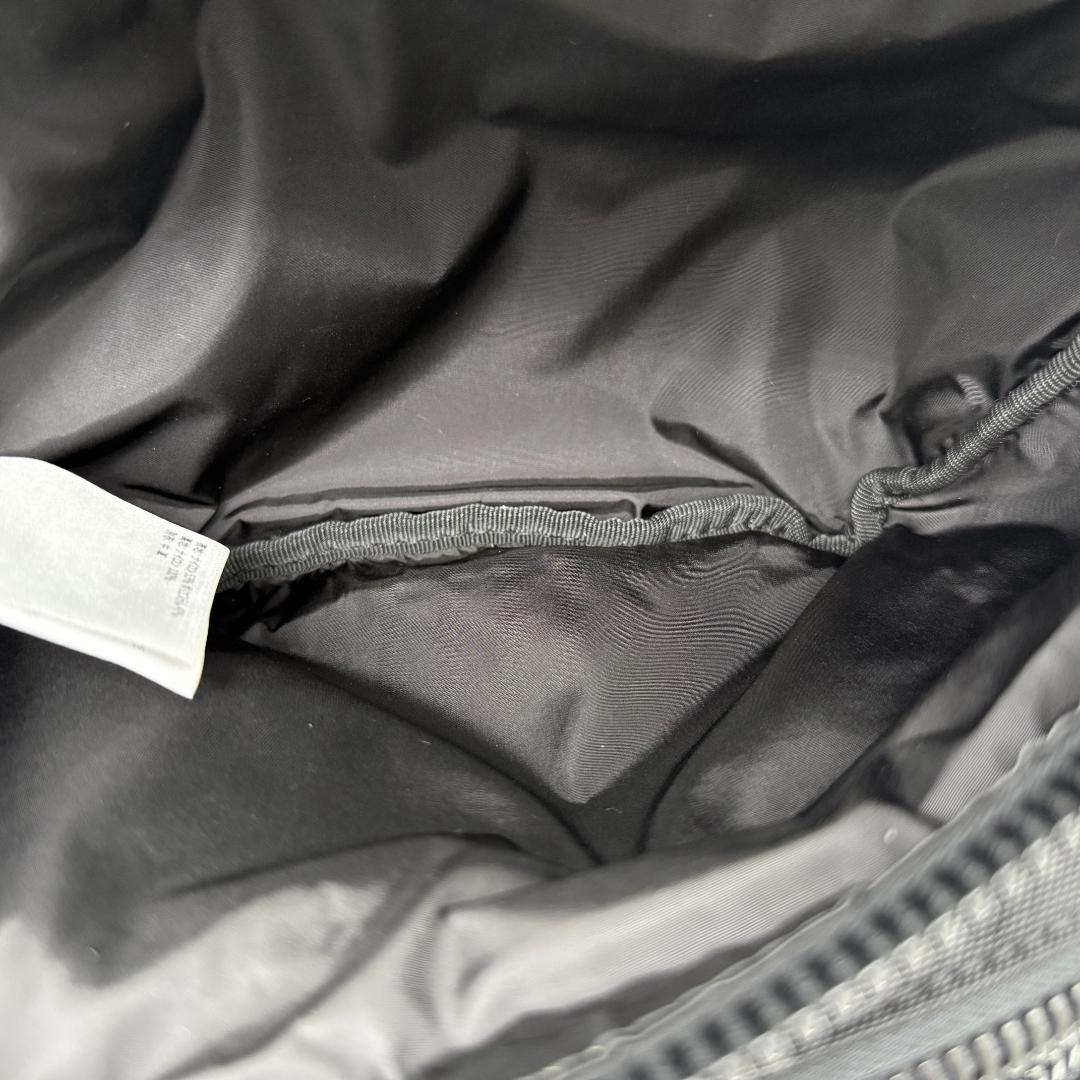 K6601 モンクレール DURANCE ボディバッグ ポリアミド ポリエステル