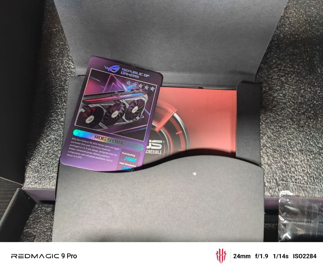 グラフィックボード・グラボ・ビデオカード AMD Radeon RX 6750 XT OC 12GB