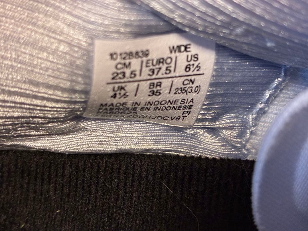 アシックス　GEL KAYANO 32