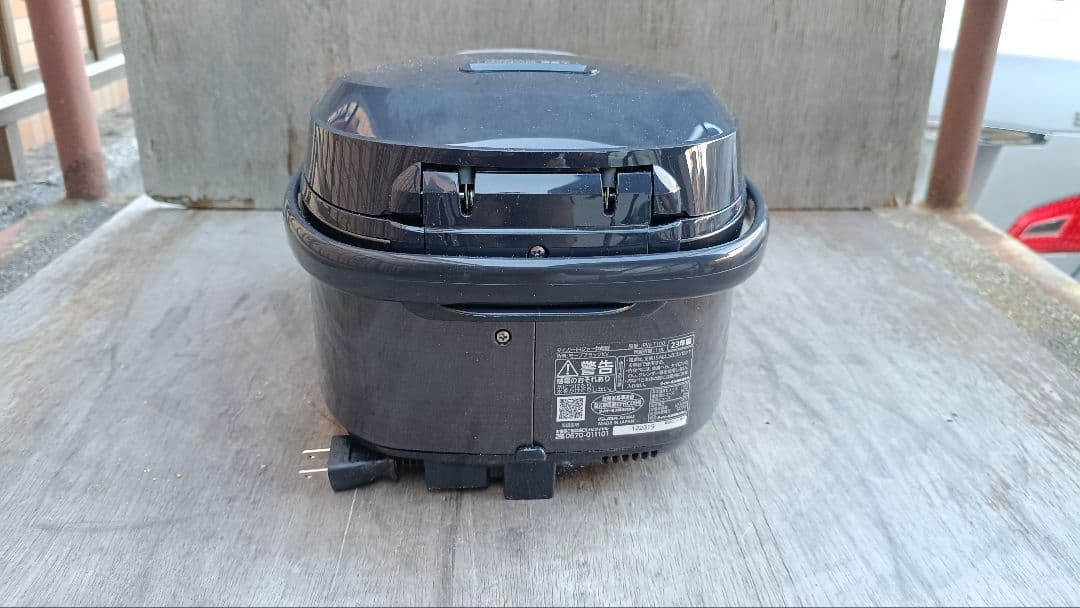 TIGER タイガー IHジャー炊飯器 JPW-T100 23年製