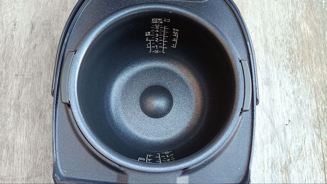 TIGER タイガー IHジャー炊飯器 JPW-T100 23年製