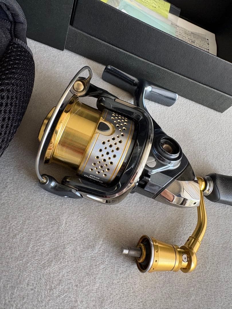 10ステラ C2000HGS エリアトラウト　渓流　ヴァンキッシュ