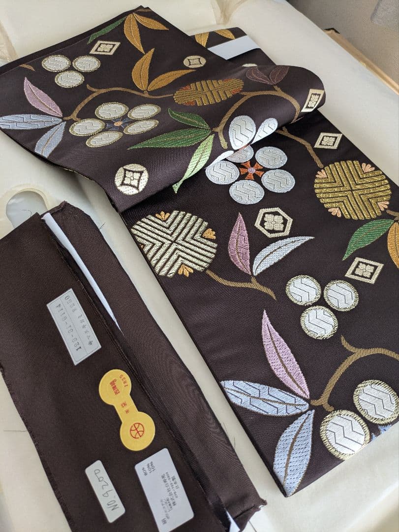 西陣織老舗白寿苑笹菱文様梅豪華袋帯