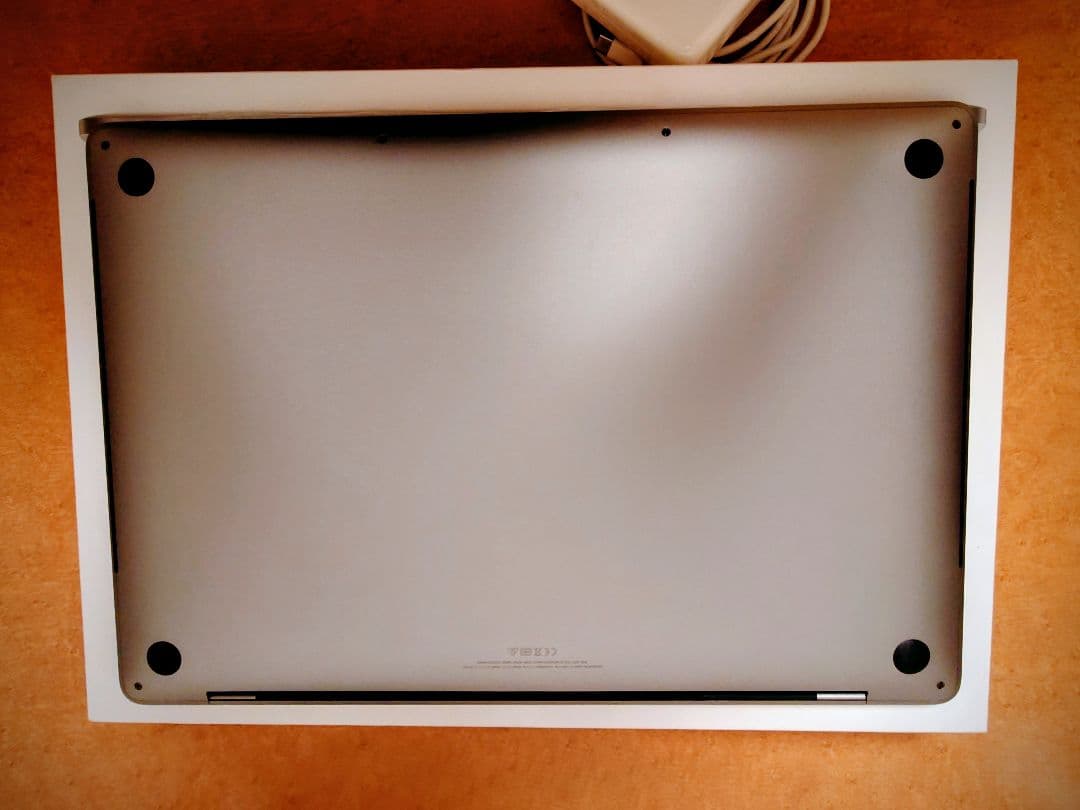 【美品】2019MacBook Pro 16インチ i7/16GB/512GB