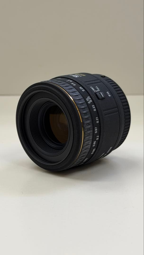 SIGMA 50mm f/2.8 MACRO Canon EFマウント