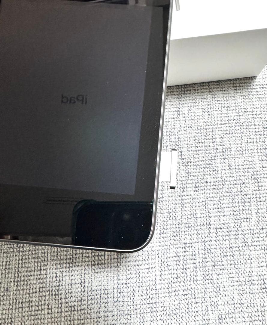 Apple iPad スペースグレー 32GB Wi-Fi+Cellular