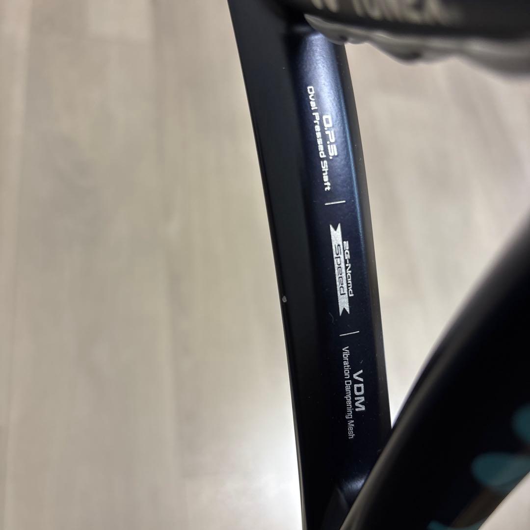 ②YONEX テニスラケット Eゾーン100 2022年