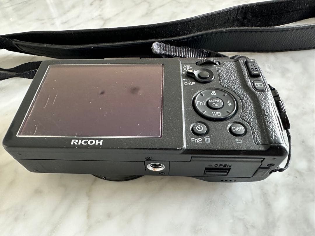 RICOH GR 初代　コンパクトデジタルカメラ ショット数949回