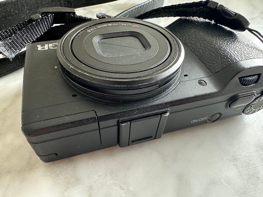 RICOH GR 初代　コンパクトデジタルカメラ ショット数949回