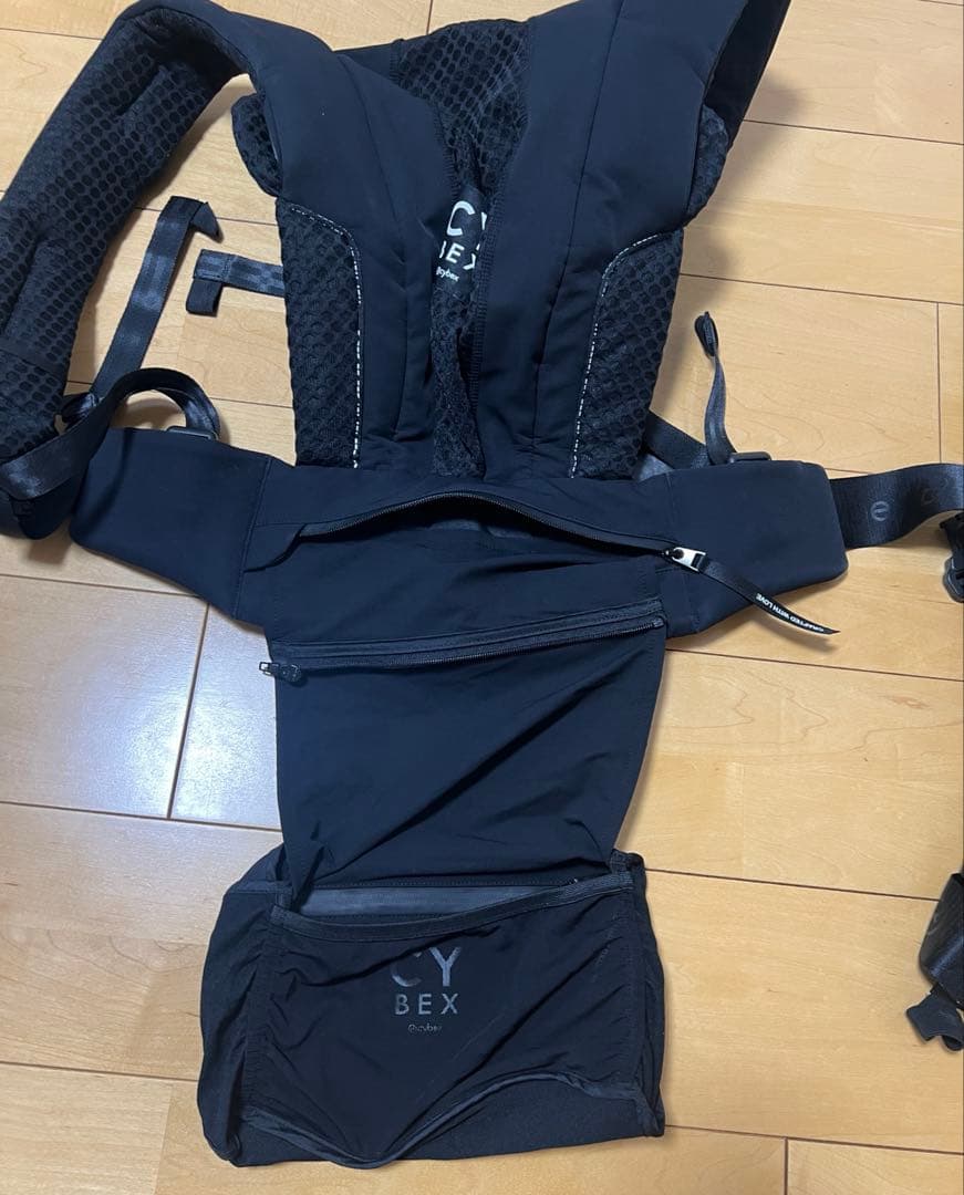 【美品】サイベックス コアキャリア 抱っこ紐 ブラック