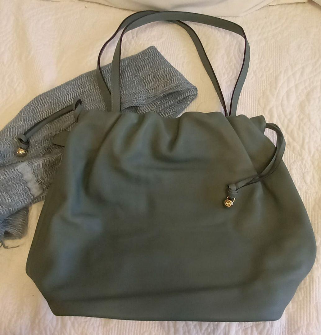 【新品】COACH グリーン ショルダーバッグ スカーフ付き