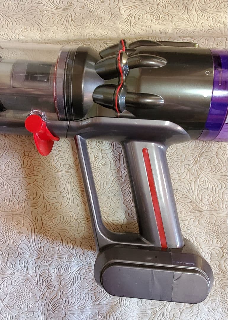 ダイソン掃除機SV21