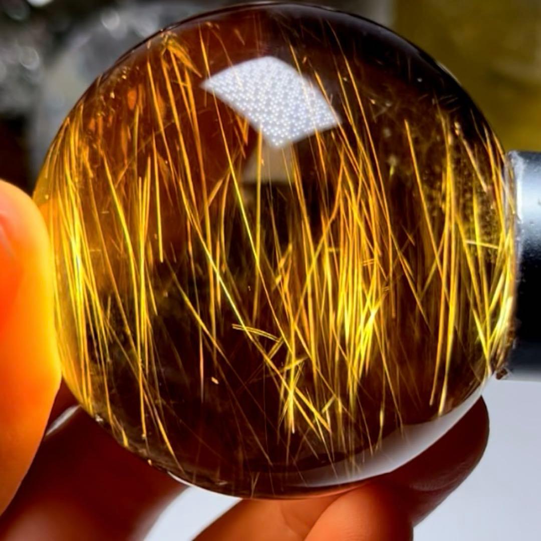 超絶綺麗　52mm ゴールドルチルクォーツ　丸玉 スフィア　金針水晶