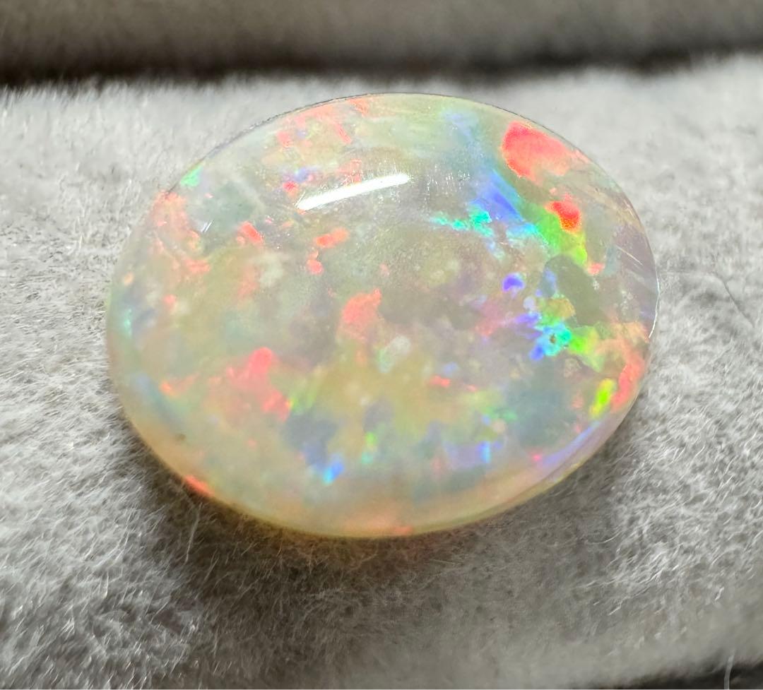 天然オパール　1.496ct