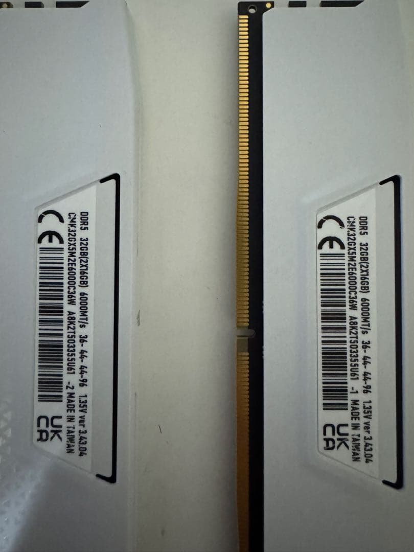 Vengeance DDR5 32GB 6000MHz メモリ