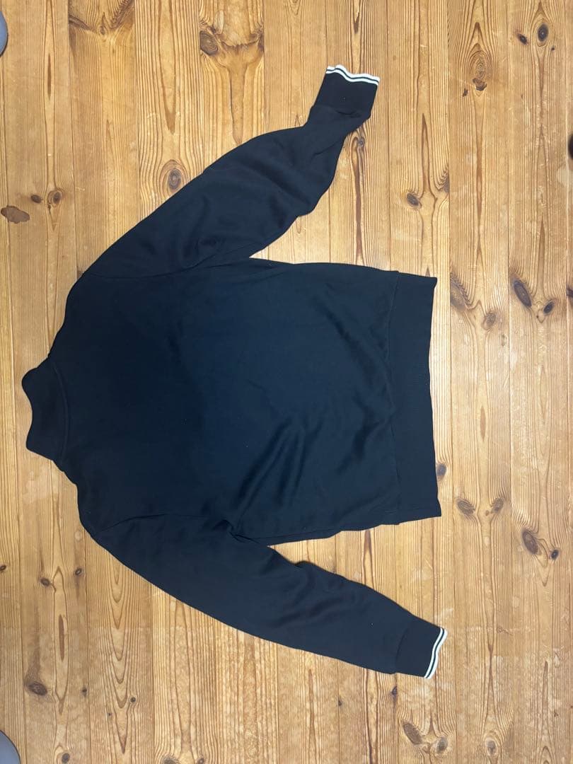 【即出荷可】FRED PERRY/ワンポイントロゴ刺繍 ハーフジップスウェット